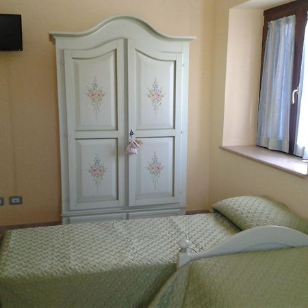 Azienda Agrituristica La Tenuta Del Falco Piedimonte San Germano Bilik gambar