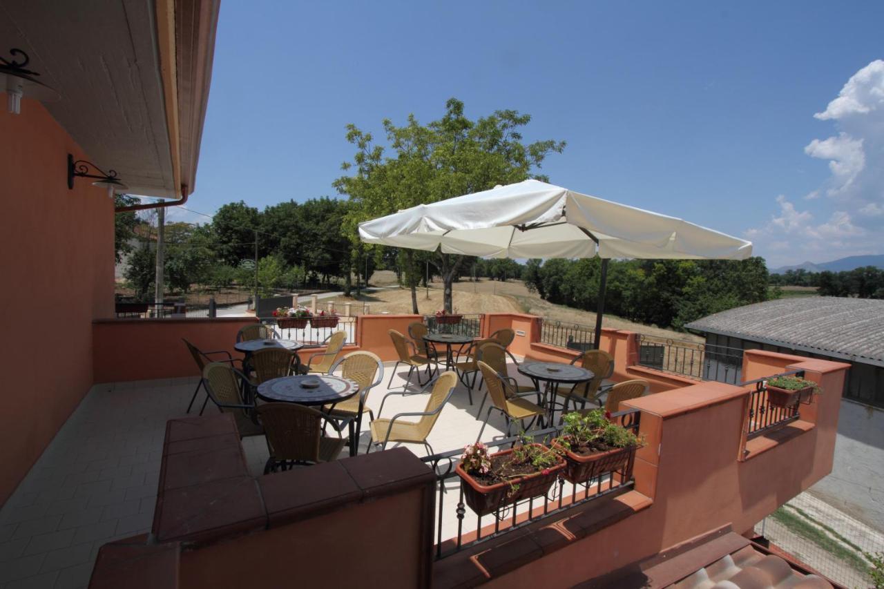 Azienda Agrituristica La Tenuta Del Falco Piedimonte San Germano Luaran gambar