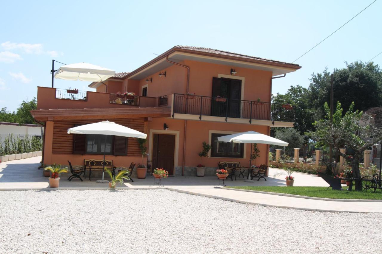 Azienda Agrituristica La Tenuta Del Falco Piedimonte San Germano Luaran gambar