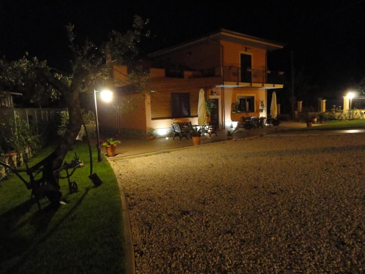 Azienda Agrituristica La Tenuta Del Falco Piedimonte San Germano Luaran gambar